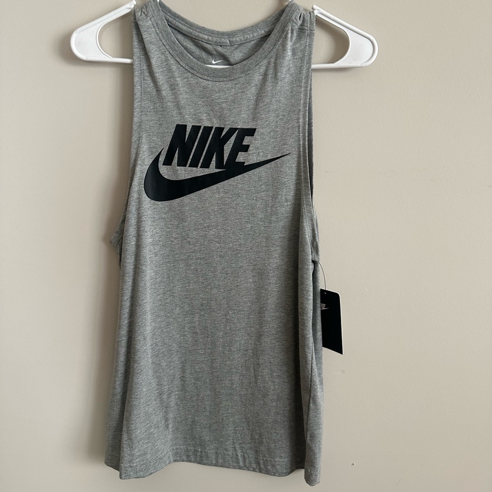 Nike Women's Heather Gray Muscle Tee